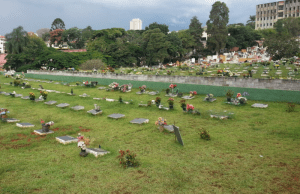 Coroa de Flores Cemitério da Paz Caieiras - São Paulo